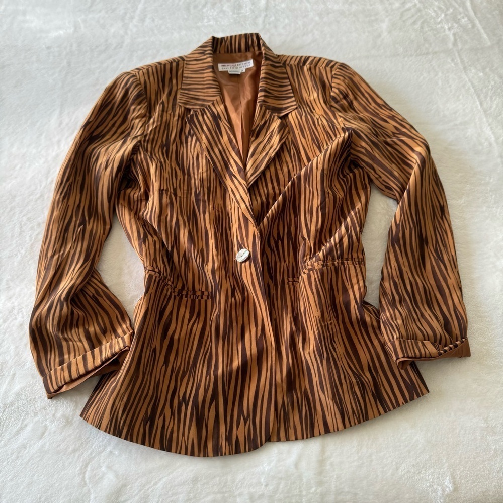 Vintage Saks Fifth Avenue Real Clothes Tiger Print Silk Single Button Jacket